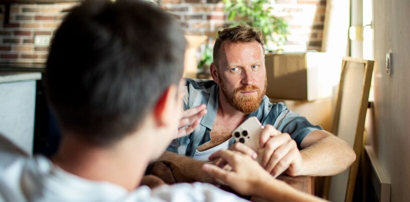 Dois-je rompre avec mon partenaire qui regarde uniquement les Fans pendant les relations sexuelles?