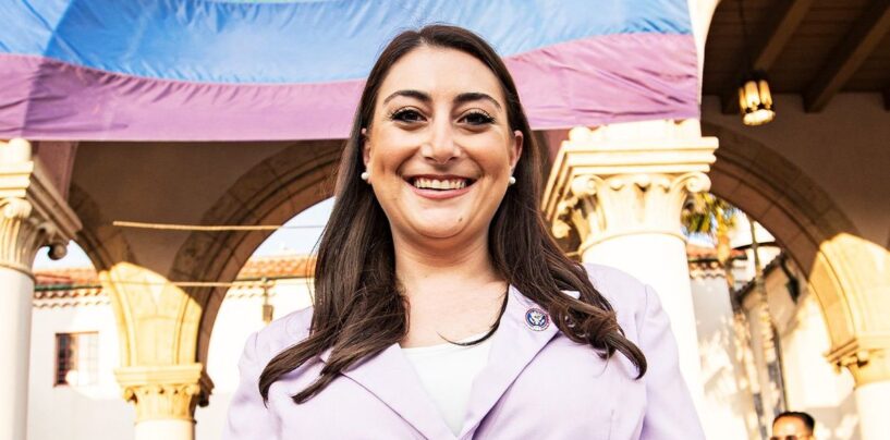 Les législateurs démocrates mènent la poussée du Congrès pour inverser l'interdiction militaire transgenre de Trump