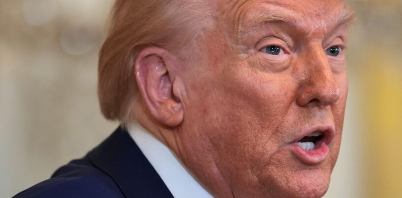 Le gouvernement fédéral lance une enquête sur les heures du Maine après que le gouverneur démocrate a résisté à «l'intimidation» de Trump