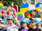 Comment les États-Unis trahissent les communautés LGBTQ + dans le monde