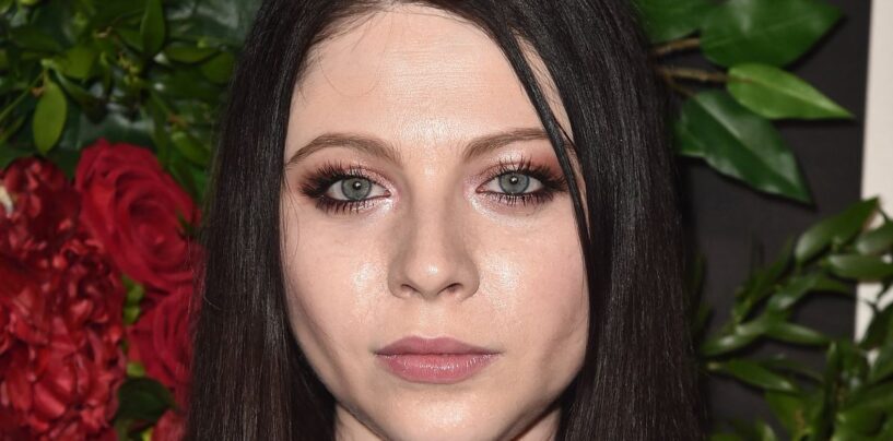 Les costars et les fans de Michelle Trachtenberg réagissent avec une vague d'amour après des nouvelles de sa mort