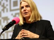 Les médias doivent inclure des voix transgenres et défier les mensonges anti-trans constants de Trump, dit Glaad