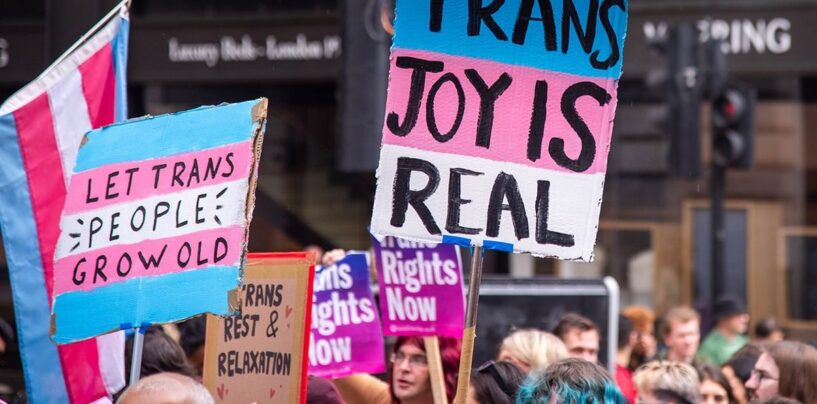 Défendre nos enfants trans