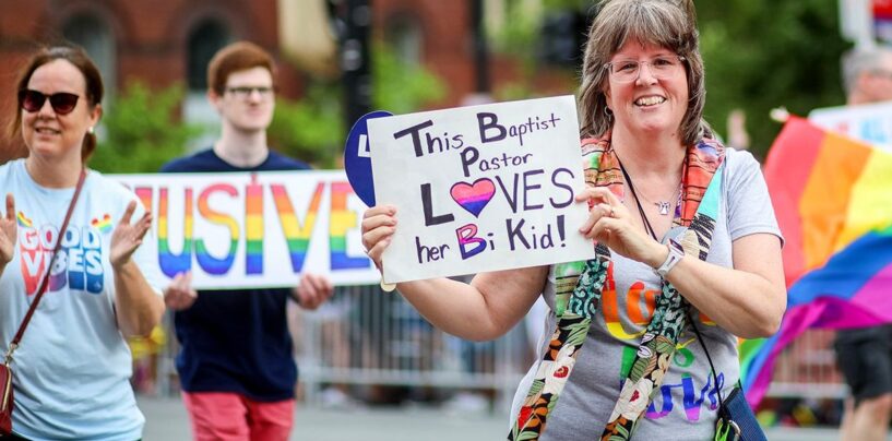 La plupart des Américains religieux soutiennent les lois de non-discrimination protégeant les personnes LGBTQ +: enquête