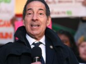 Le représentant Jamie Raskin sur les pardons présidentiels, Trump contrecarrant la Constitution et ce qui le maintient la nuit