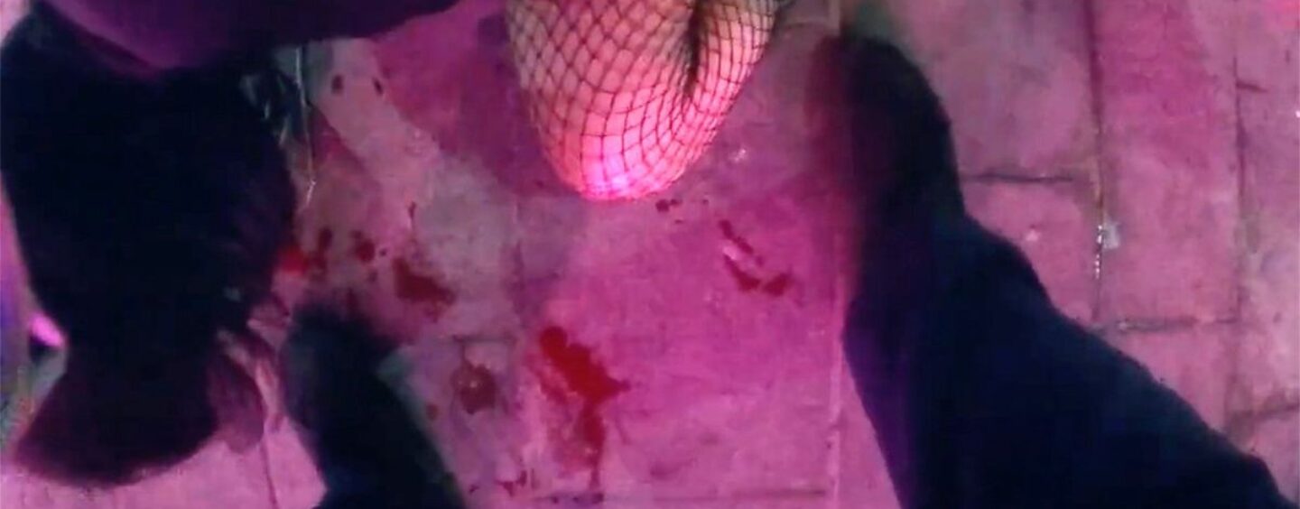 Les responsables du Texas exigent des réponses après que la vidéo montre la police d'Austin claquant une femme transgenre à la terre