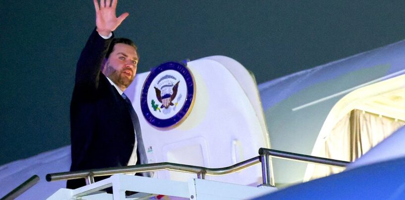 Les dames de chat sans enfant au Groenland, méfiez-vous: JD Vance est en route