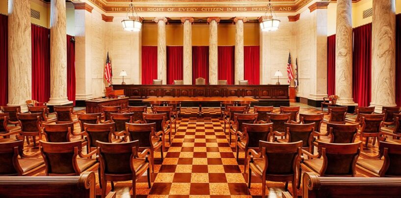 Les législateurs de Virginie-Occidentale votent pour annuler les protections locales pour les personnes LGBTQ +