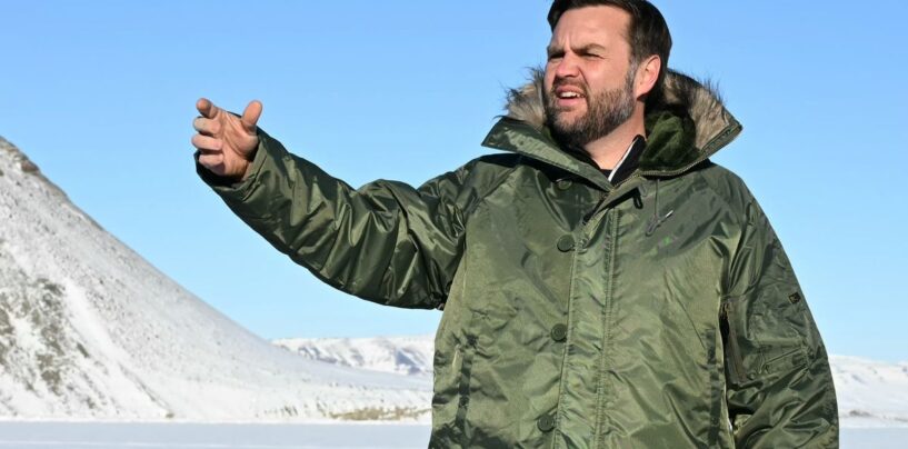 JD Vance s'est impitoyablement moquée après que tout le monde au Groenland a refusé d'accueillir sa femme Usha Vance