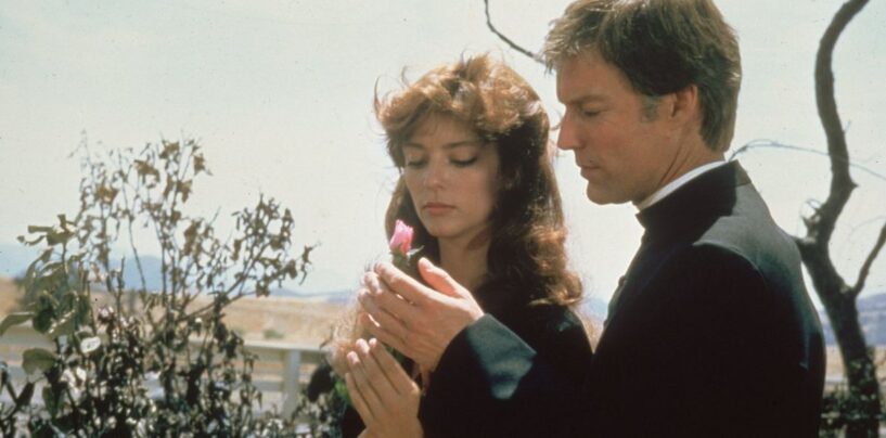 Richard Chamberlain et l'écrasement interdit pour le père Bricassart