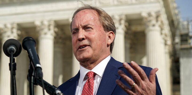 Le procureur général du Texas dit aux agences d'État d'ignorer les ordonnances judiciaires sur les changements de marqueur de genre