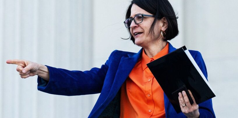 Les démocrates introduisent Bill pour étendre l'accès aux soins affirmatifs aux sexes à Mark Trans Day of Visibility