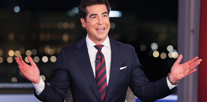 Fox News accueille la simulation «innocente» de demandeur d'asile gay expulsé et de minimiser les rapports de torture de la méga-prison salvadoran