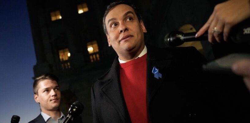 Breaking: le DOJ cherche une peine de prison de 87 mois pour George Santos dans une affaire de fraude à balayage