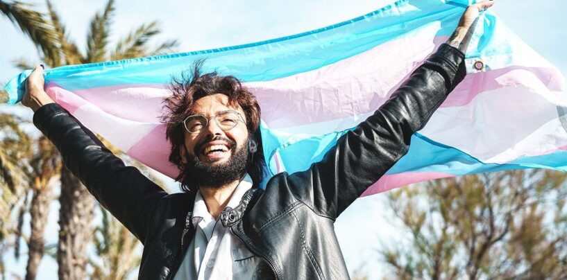 Trump a signé mon identité, mais la biologie oubliée ne suit pas les ordres