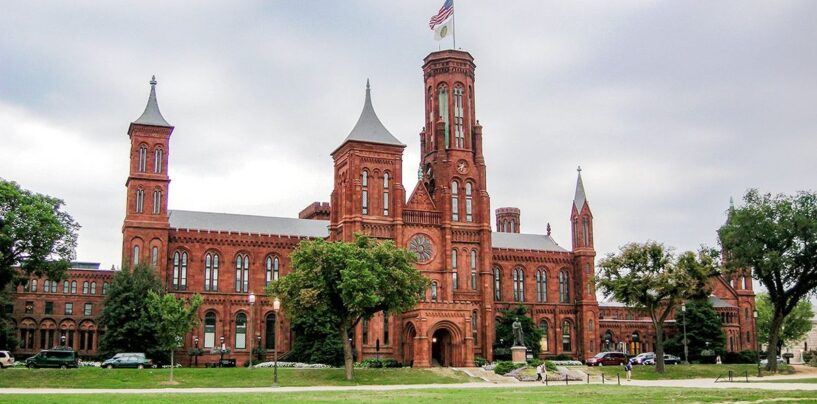 Donald Trump ordonne au musée de l'histoire des femmes de retirer les personnes trans ou de perdre du financement