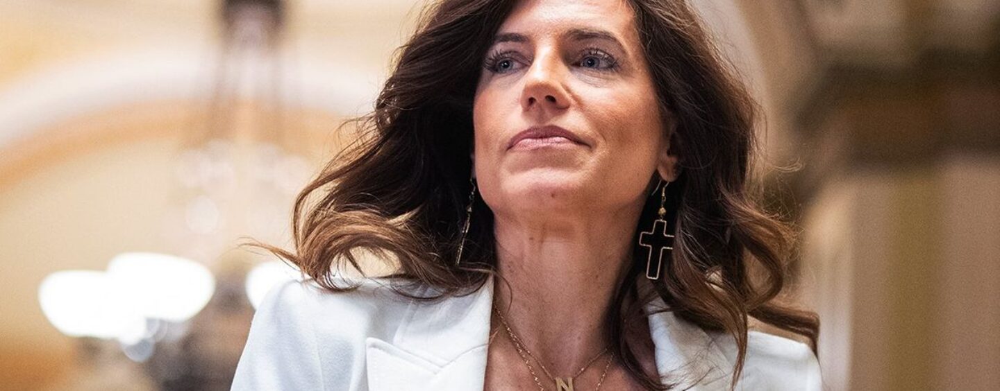 Nancy Mace appelle l'étudiant transgenre une insulte transphobe à l'événement de l'Université de Caroline du Sud