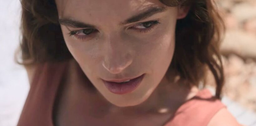 Regardez le drame lesbien «  Hot Milk's's Taily & Haunting Trailer maintenant