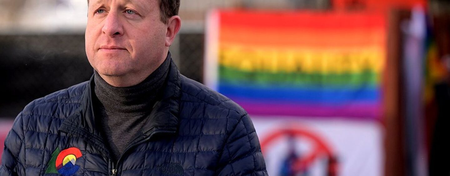 Les législateurs du Colorado envoient un projet de loi sur le bouclier trans au gouverneur Jared Polis