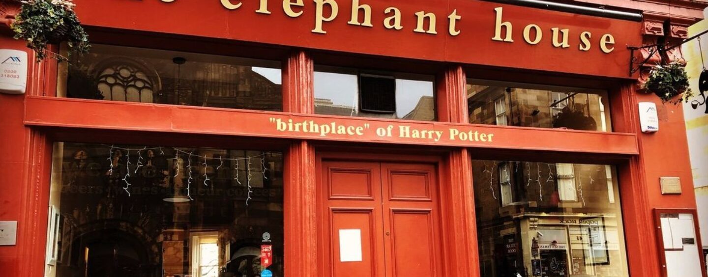 Guide remplace les visites «Harry Potter» par des LGBTQ + pour le mois de la fierté à cause de JK Rowling