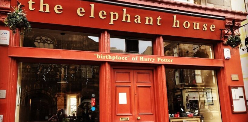 Guide remplace les visites «Harry Potter» par des LGBTQ + pour le mois de la fierté à cause de JK Rowling