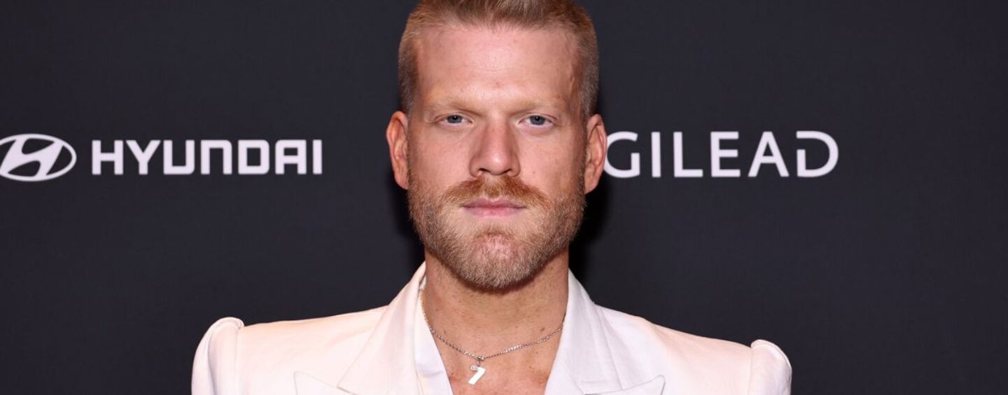 Scott Hoying sur la réaction de sa mère à sa sortie: «Cela me donne envie de pleurer»