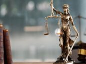 Le tribunal du Montana stipule l'interdiction des soins affirmants pour les mineurs trans pour les mineurs trans