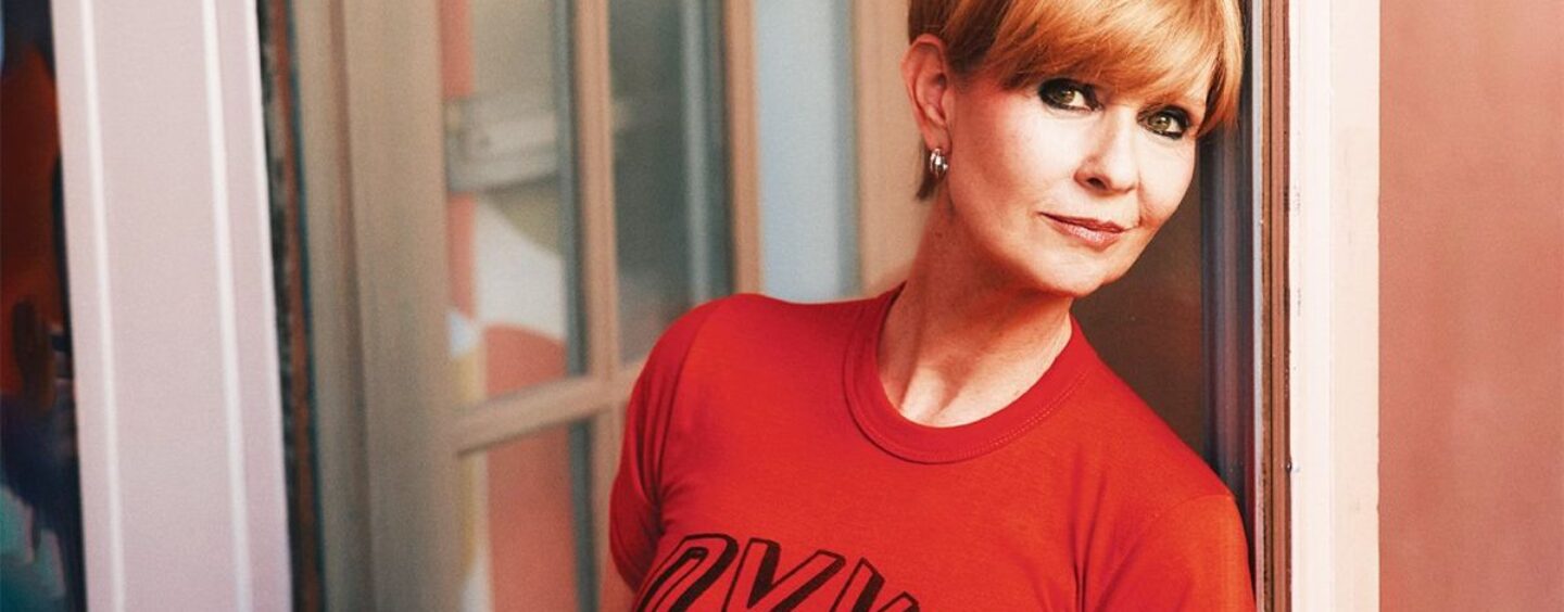 Voici comment Cynthia Nixon se penche sur la joie, l'art et la famille queer entre les manifestations