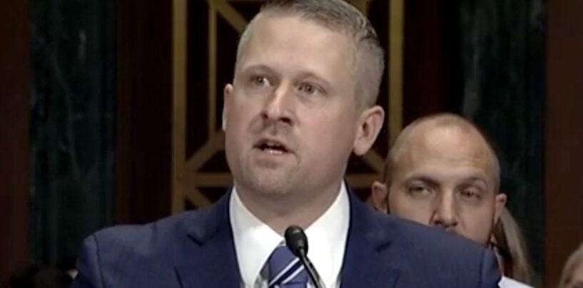 Le juge fédéral au Texas Règles LGBTQ + Les personnes peuvent être discriminées au travail