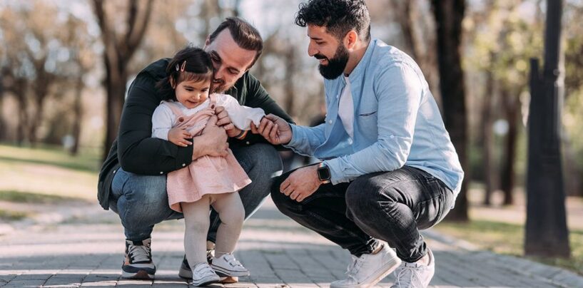 Ohio GOP Bill imagine le «Mois de la famille naturelle» sans LGBTQ + ou parents célibataires