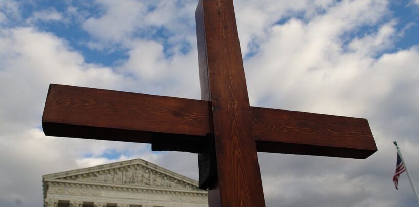 Impéris de la Cour suprême dans une décision sur l'Oklahoma Catholic Charter School