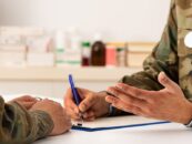Nous sommes des cliniciens des anciens combattants. Notre leadership échoue aux anciens combattants