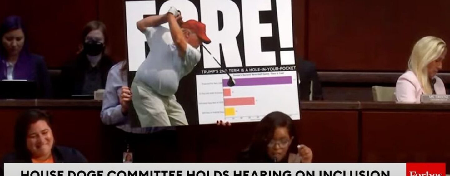 Jasmine Crockett déchiquete l'obsession de GOP pour les personnes trans sur les problèmes américains avec le jeu «  Trump ou trans ''