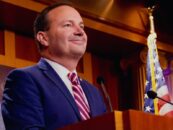 Le sénateur républicain Mike Lee veut interdire la pornographie avec un nouveau projet de loi