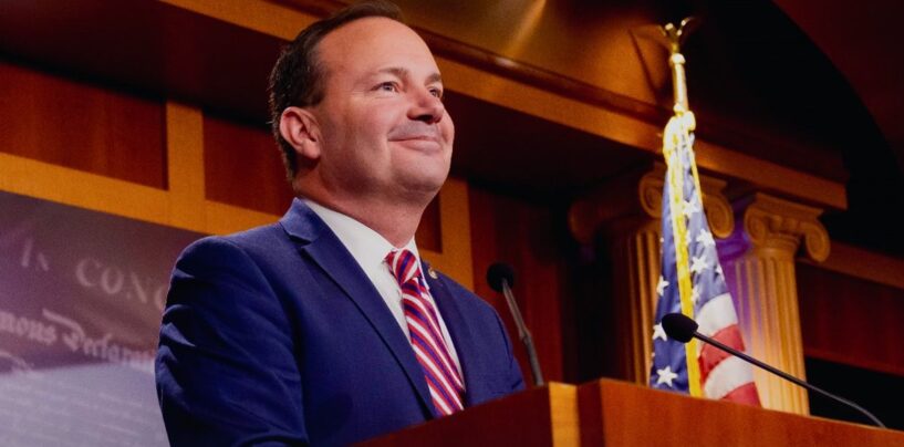 Le sénateur républicain Mike Lee veut interdire la pornographie avec un nouveau projet de loi