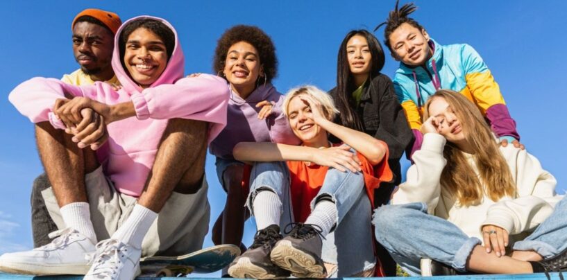 LGBTQ + Les organisations à but non lucratif de la jeunesse de jeunes lancent une nouvelle coalition avec Message d'espoir pour les jeunes