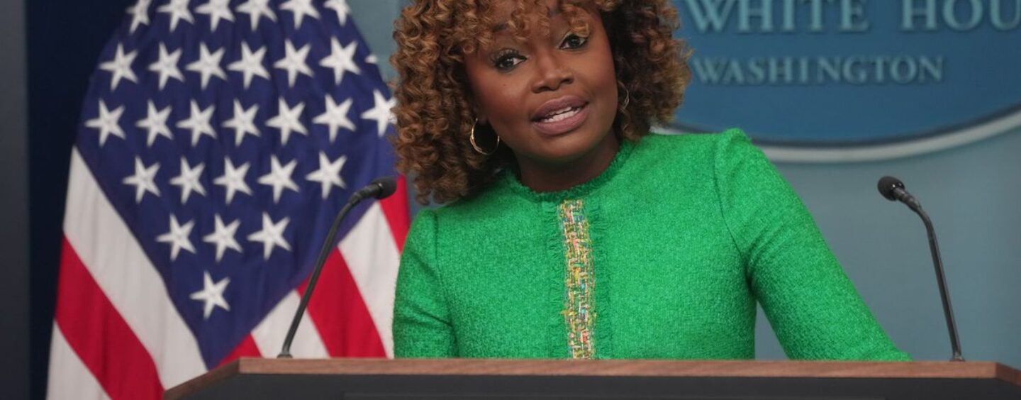 Le secrétaire de presse gay de Biden, Karine Jean-Pierre, a quitté le Parti démocrate