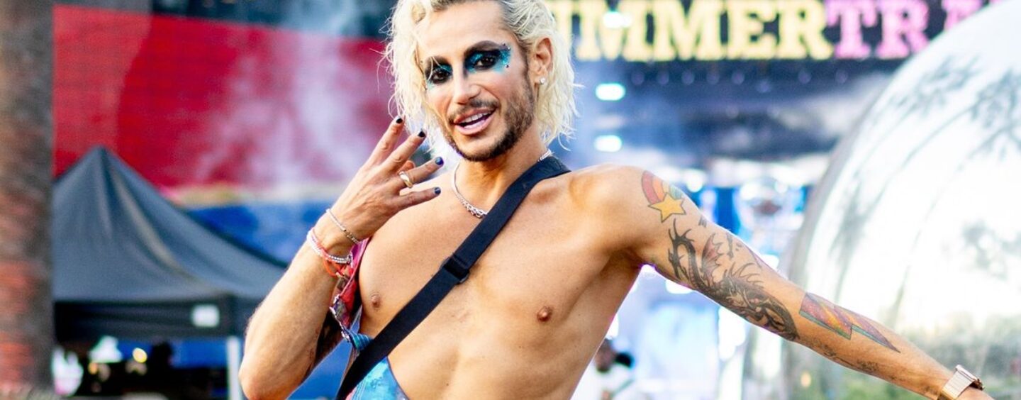 Frankie Grande canalise son intérieur sexy et montre beaucoup de peau dans un nouveau clip