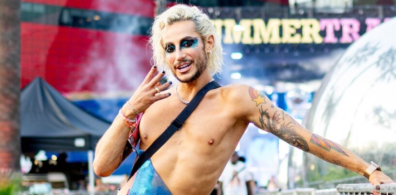 Frankie Grande canalise son intérieur sexy et montre beaucoup de peau dans un nouveau clip