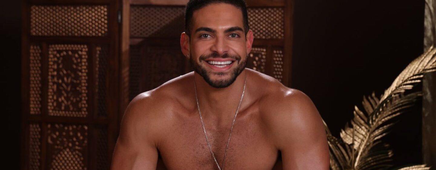 Bruno Alcantara donne des massages sensuels aux célébrités gays les plus sexy de la bande-annonce de New Show (exclusive)