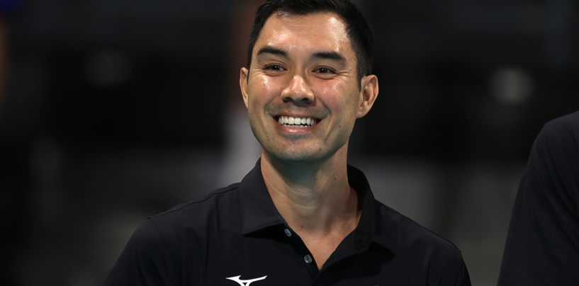 La star de volleyball américaine Erik Shoji sort comme queer