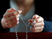 Sortir mes parents religieux était terrifiant. Je ne m'attendais pas à un miracle