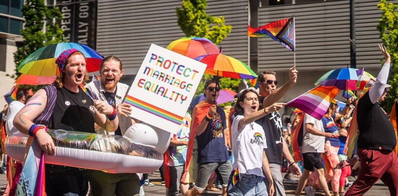 Après 10 ans d'égalité du mariage, la lutte se poursuit pour les droits LGBTQ +