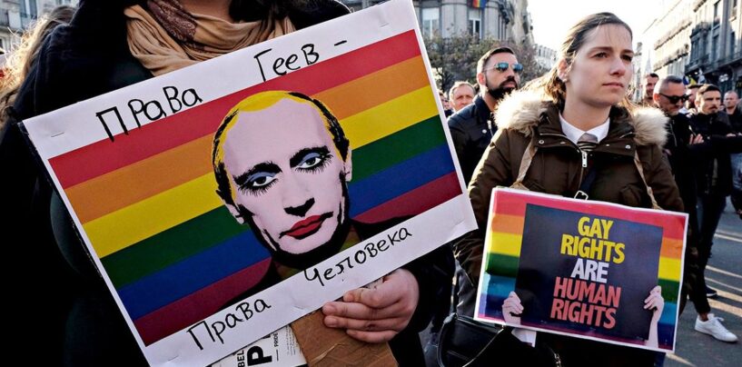 Le projet de loi bipartisan cherche à sanctionner les responsables étrangers qui attaquent les droits de l'homme LGBTQ +