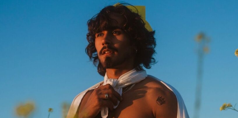 Michael Cimino embrasse fièrement son statut de «twunk» et sa poursuite sur son amour pour la communauté LGBTQ +