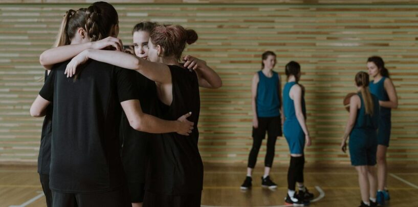 La Californie défie Trump, n'interdire pas les athlètes trans des sports scolaires