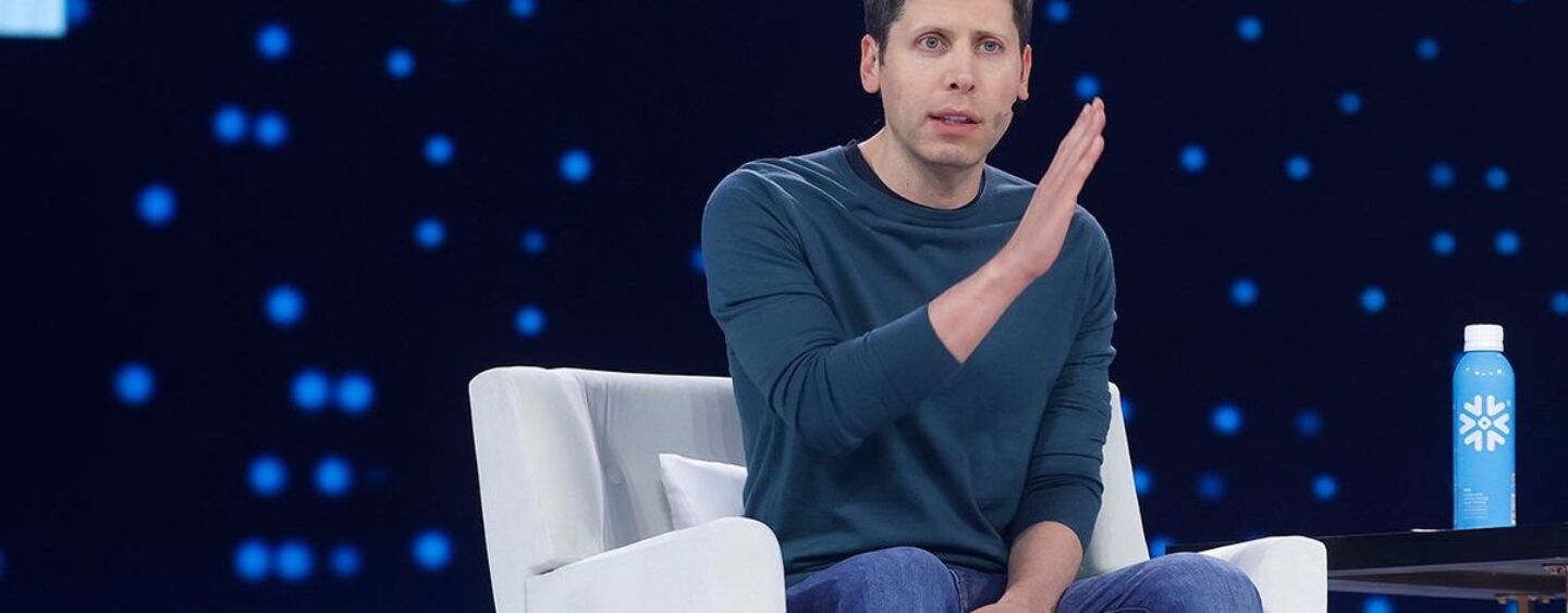 Sam Altman d'Openai dénigne les démocrates. Voici pourquoi il dit qu'il est «politiquement sans abri»