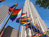 L'administrateur de Trump obligé de restaurer 6,2 millions de dollars aux groupes LGBTQ + et VIH