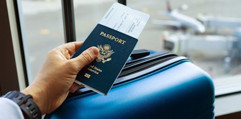 Voici comment les Américains trans peuvent obtenir des passeports précis … pour l'instant.