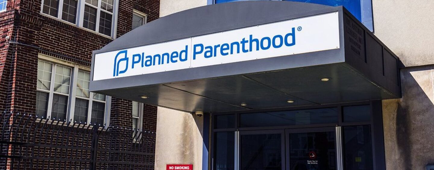 Rompe: le juge fédéral bloque l'interdiction de Trump sur le financement de Medicaid pour Planned Parenthood